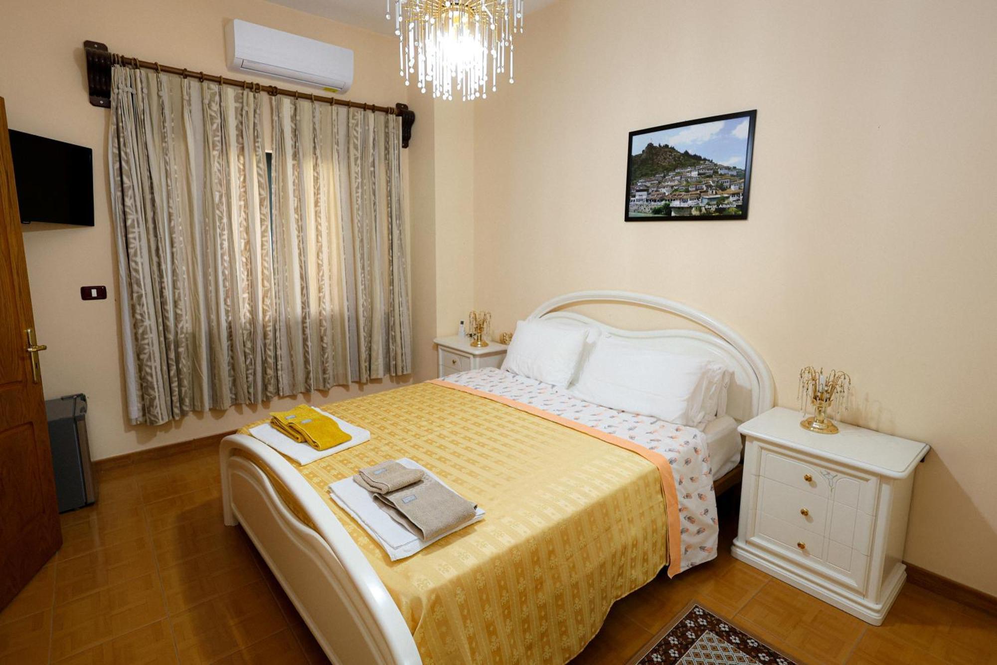Casa La Pieve Bed & Breakfast Berat Ngoại thất bức ảnh