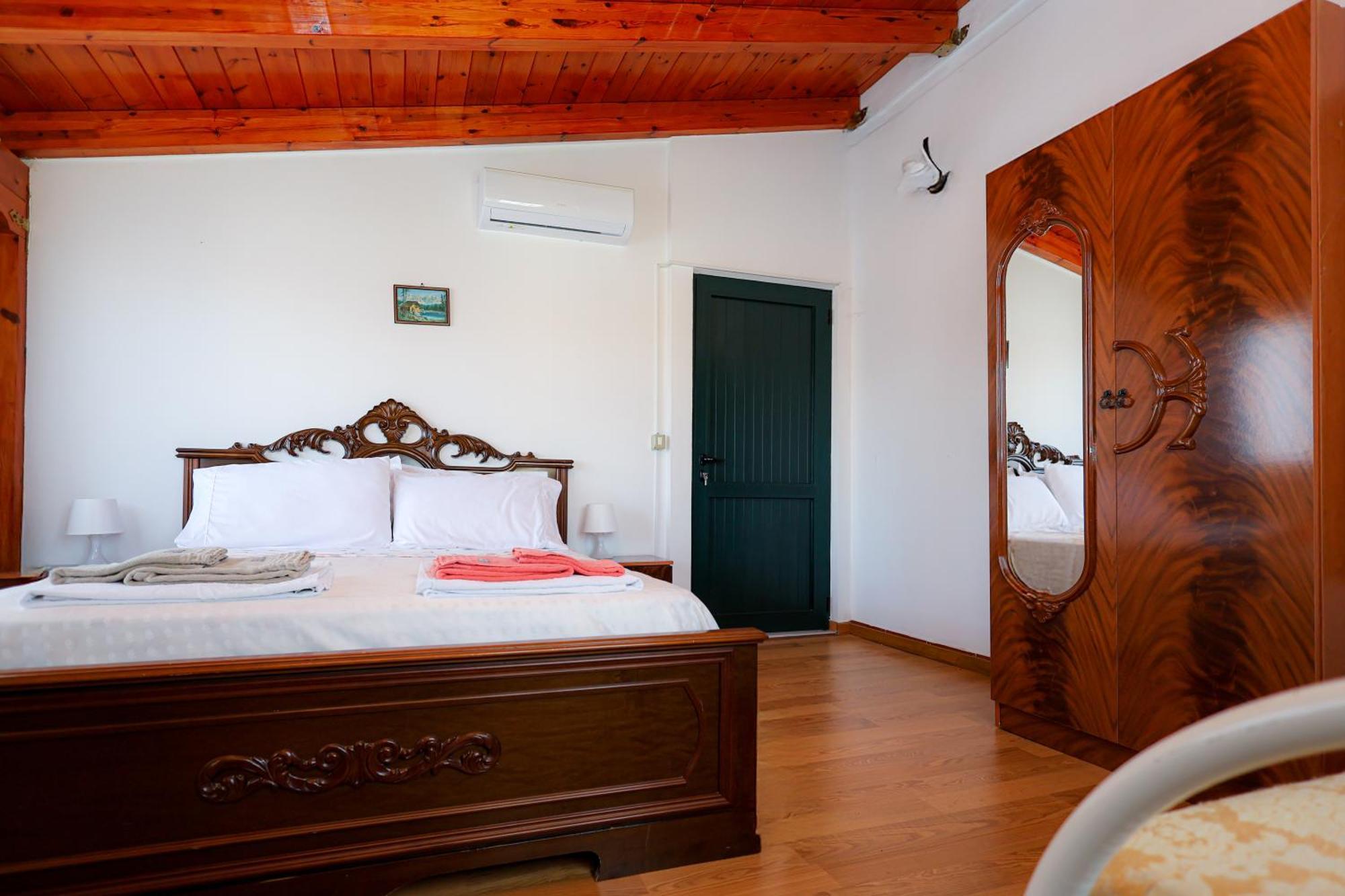 Casa La Pieve Bed & Breakfast Berat Ngoại thất bức ảnh