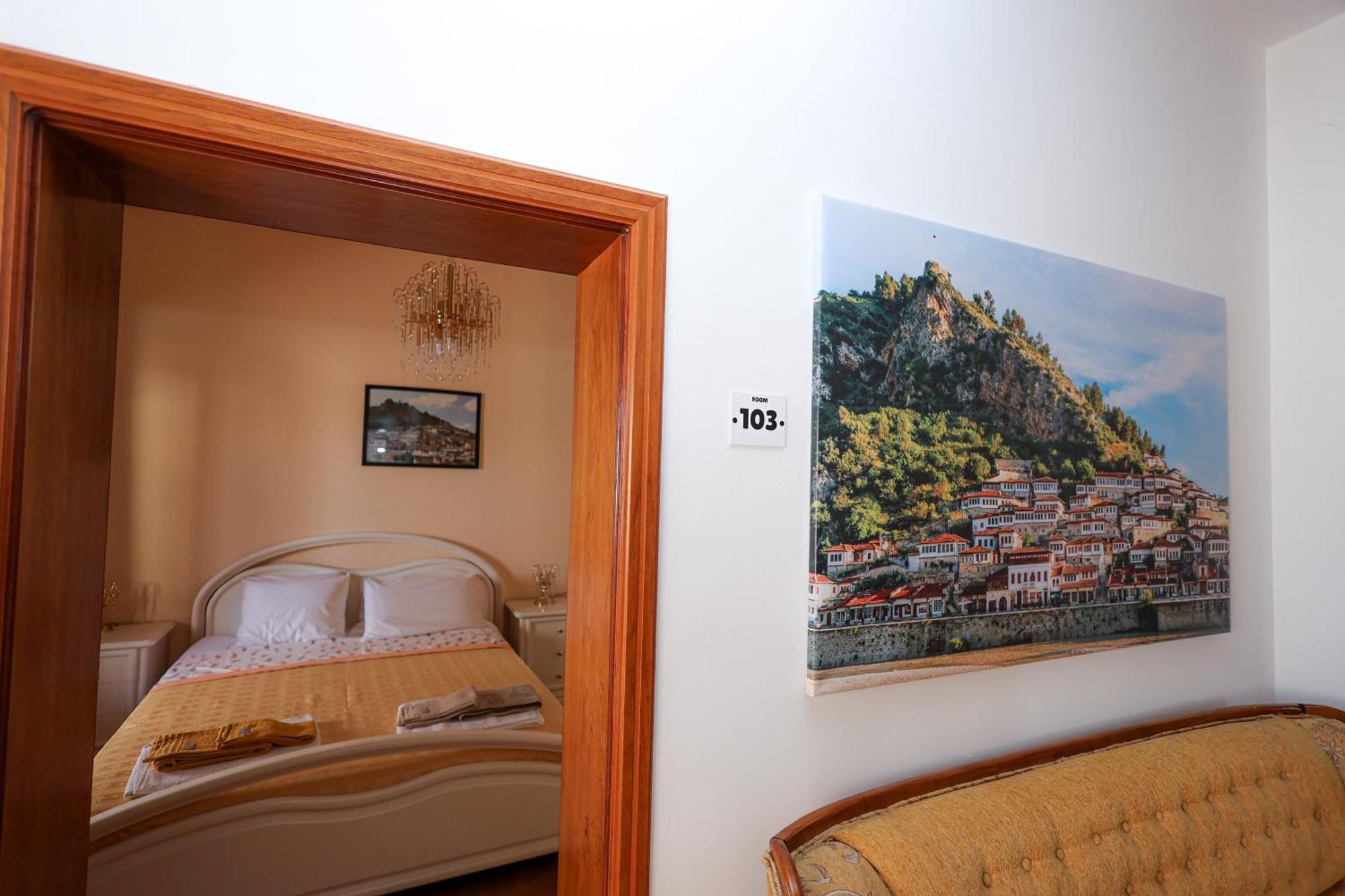 Casa La Pieve Bed & Breakfast Berat Ngoại thất bức ảnh